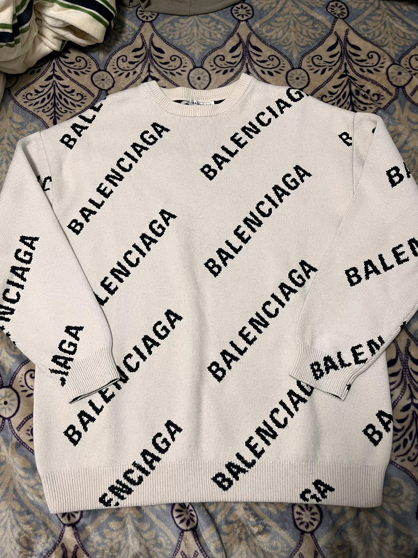Balenciaga Balenciaga FW21 Logo Jacquard Crewneck Sweater Size US M / EU 48-50 / 2 - 1 Thumbnail