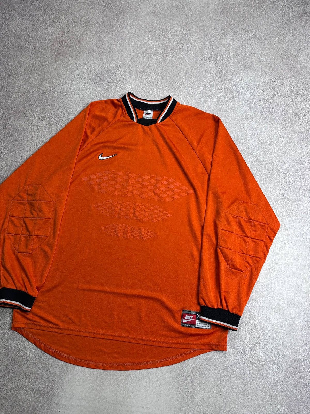 Nike Vintage Nike Swoosh Rugby Rare Football Shirt XXL Size US XXL / EU 58 / 5 - 2 Thumbnail