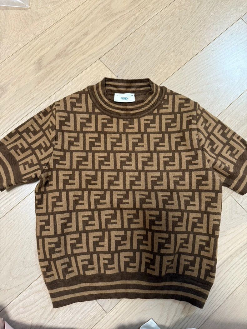 Fendi Fendi size 120 Children's knitted sweaters Size US XS / EU 42 / 0 - 1 Thumbnail