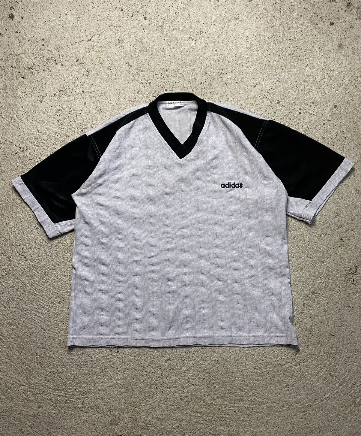 Adidas × Vintage Adidas vintage retro tshirt baggy oversized 90s Size US L / EU 52-54 / 3 - 2 Thumbnail