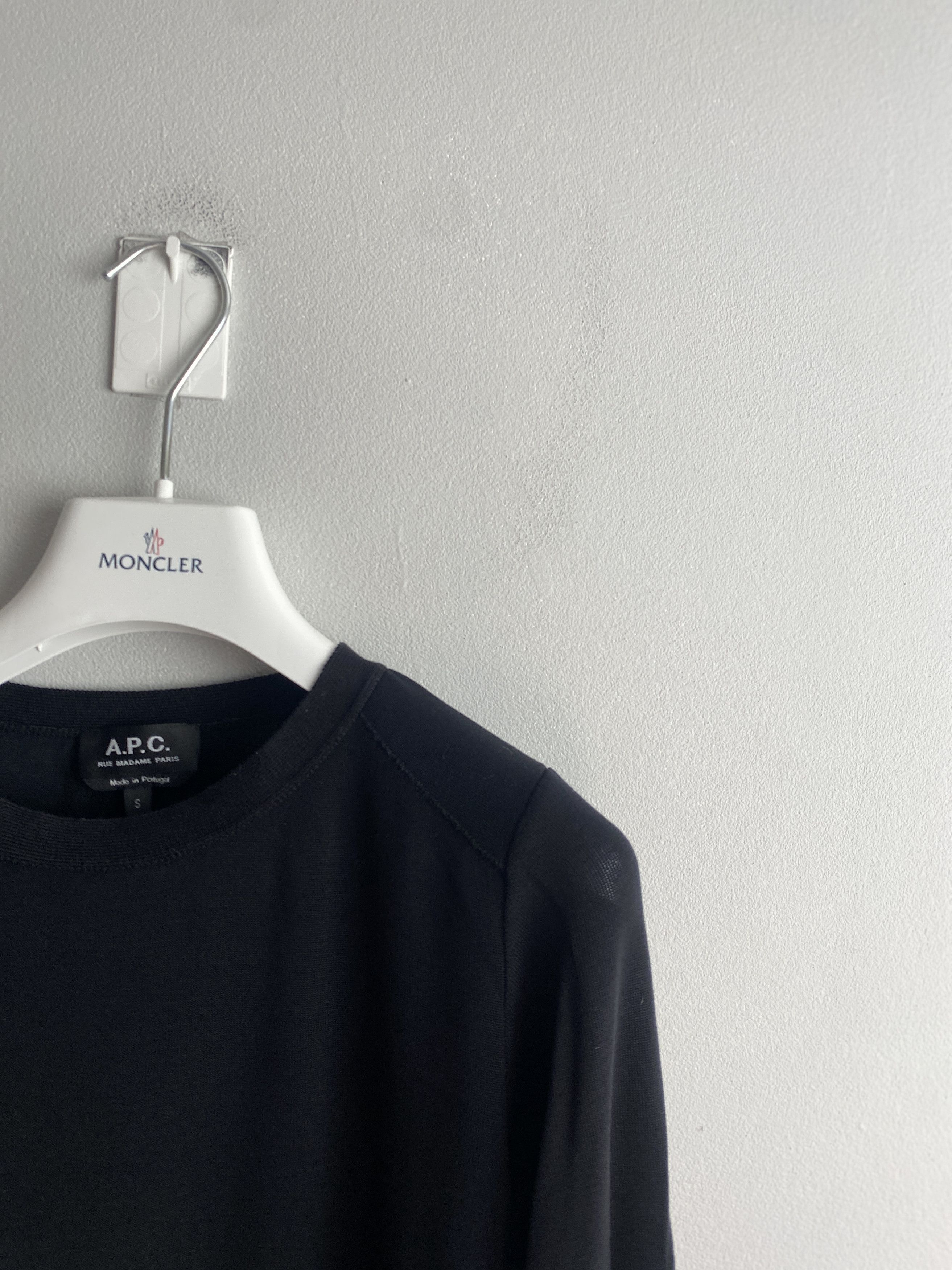 A.P.C. A.P.C. Elasthanne lyocell long sleeve t-shirt tee Size S / US 4 / IT 40 - 2 Thumbnail