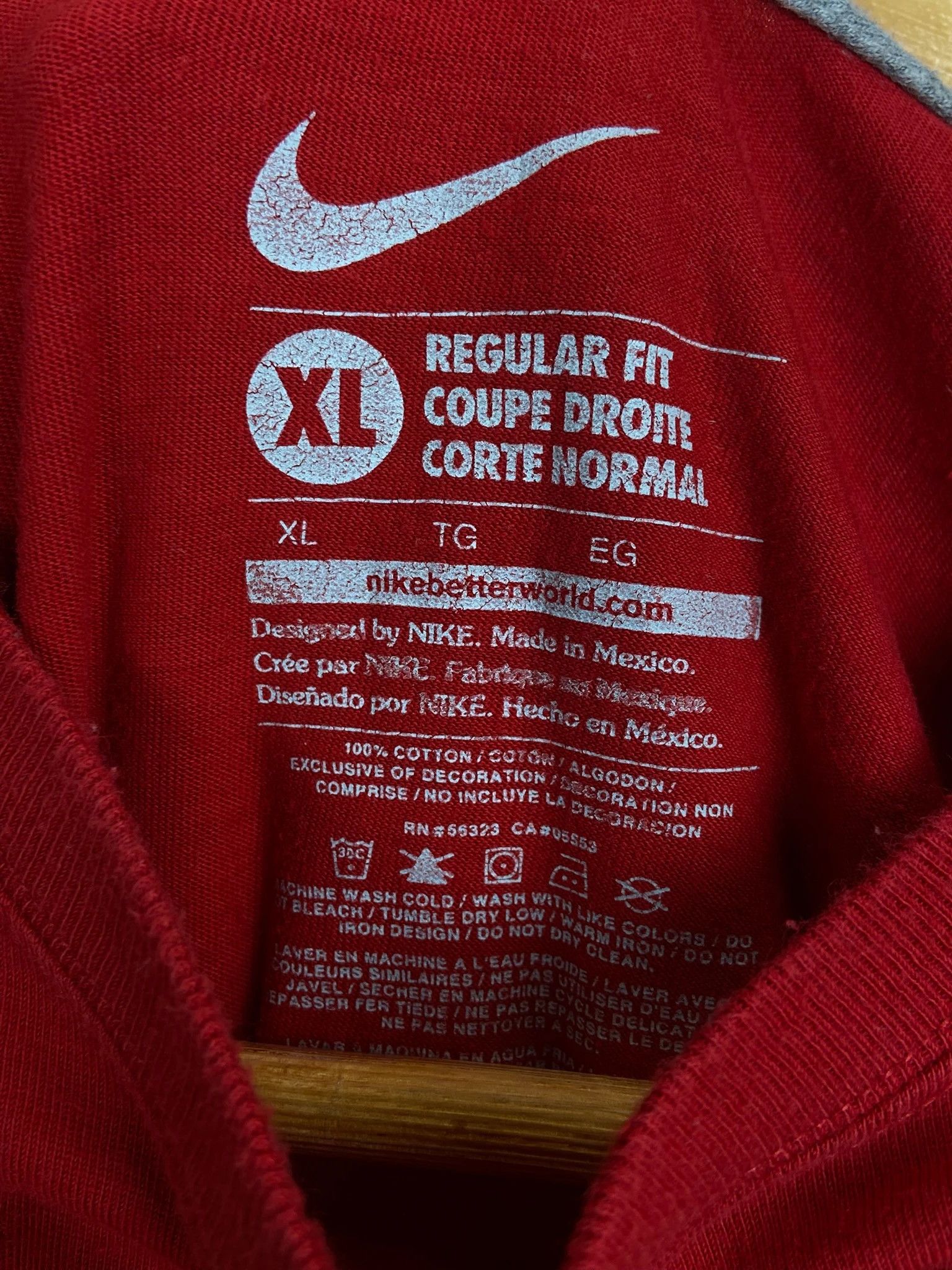 Nike Nike Red T-Shirt XL Vintage Streetwear Size US XL / EU 56 / 4 - 5 Thumbnail