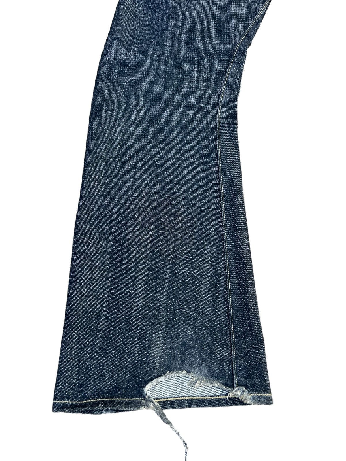 Levi's Vintage 2003 Levi’s Engineered Distress Denim Bootcut Jeans Size US 33 - 14 Thumbnail