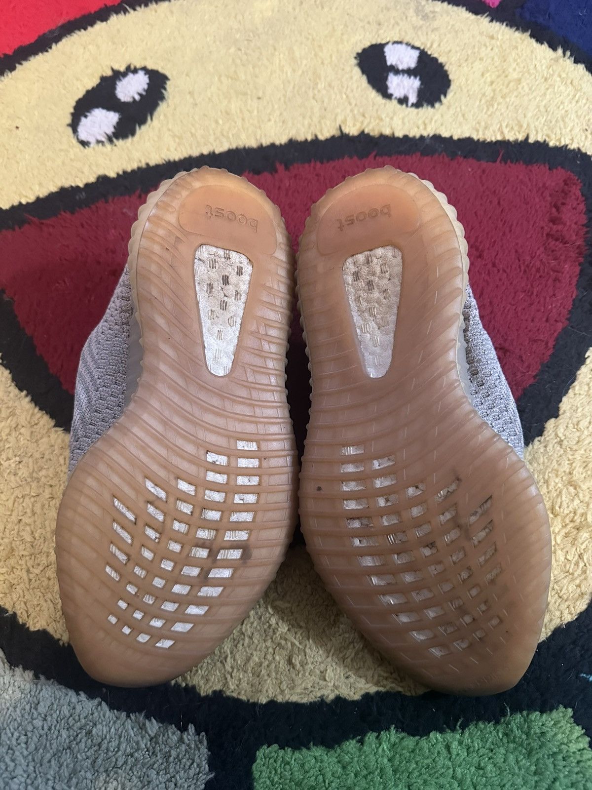 Yeezy Yeezy 350 V2 Citrin Non-Reflective Size US 8 / EU 41 - 6 Thumbnail