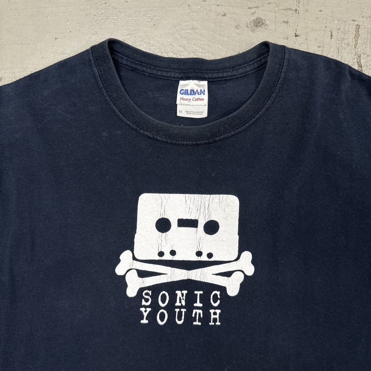 Band Tees Vintage 00’s Sonic Youth Cassette Skull T-Shirt Size US M / EU 48-50 / 2 - 4 Thumbnail
