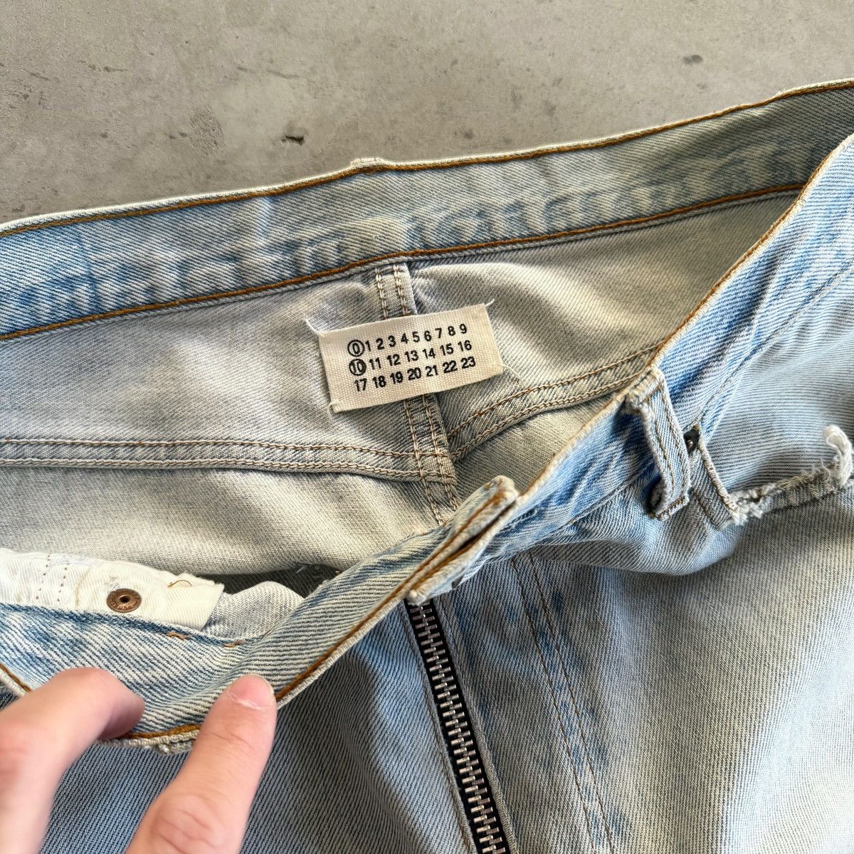 Maison Margiela Maison Margiela Artisanal Exposed Zipper Jeans Size US 33 - 6 Thumbnail