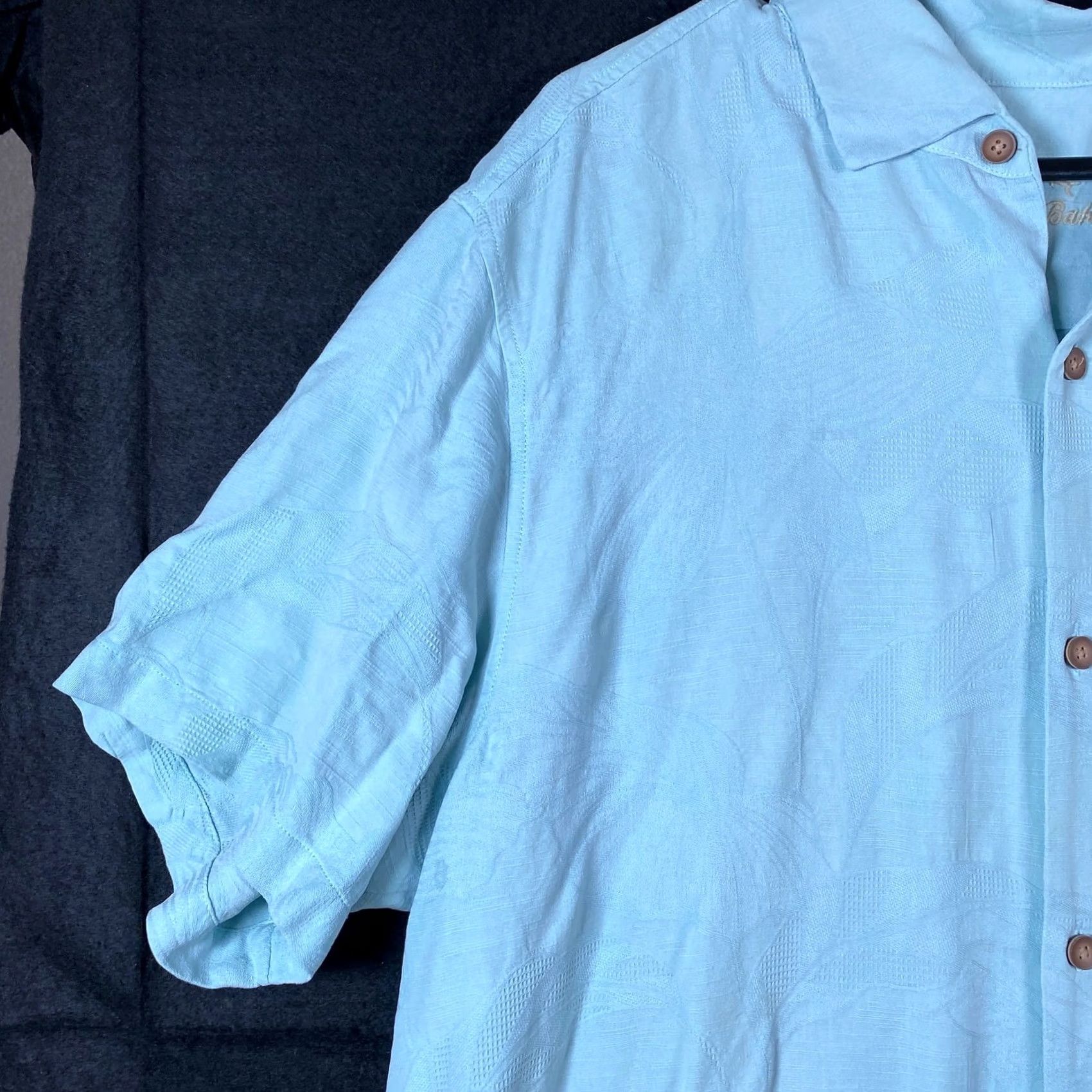 Tommy Bahama Tommy Bahama Mens Shirt Blue Hawaiian Camp 100% Silk Button-Up XL Casual Party Holiday Floral Camp Hawaiian Men Shirt XL BudApril Size US XL / EU 56 / 4 - 4 Thumbnail