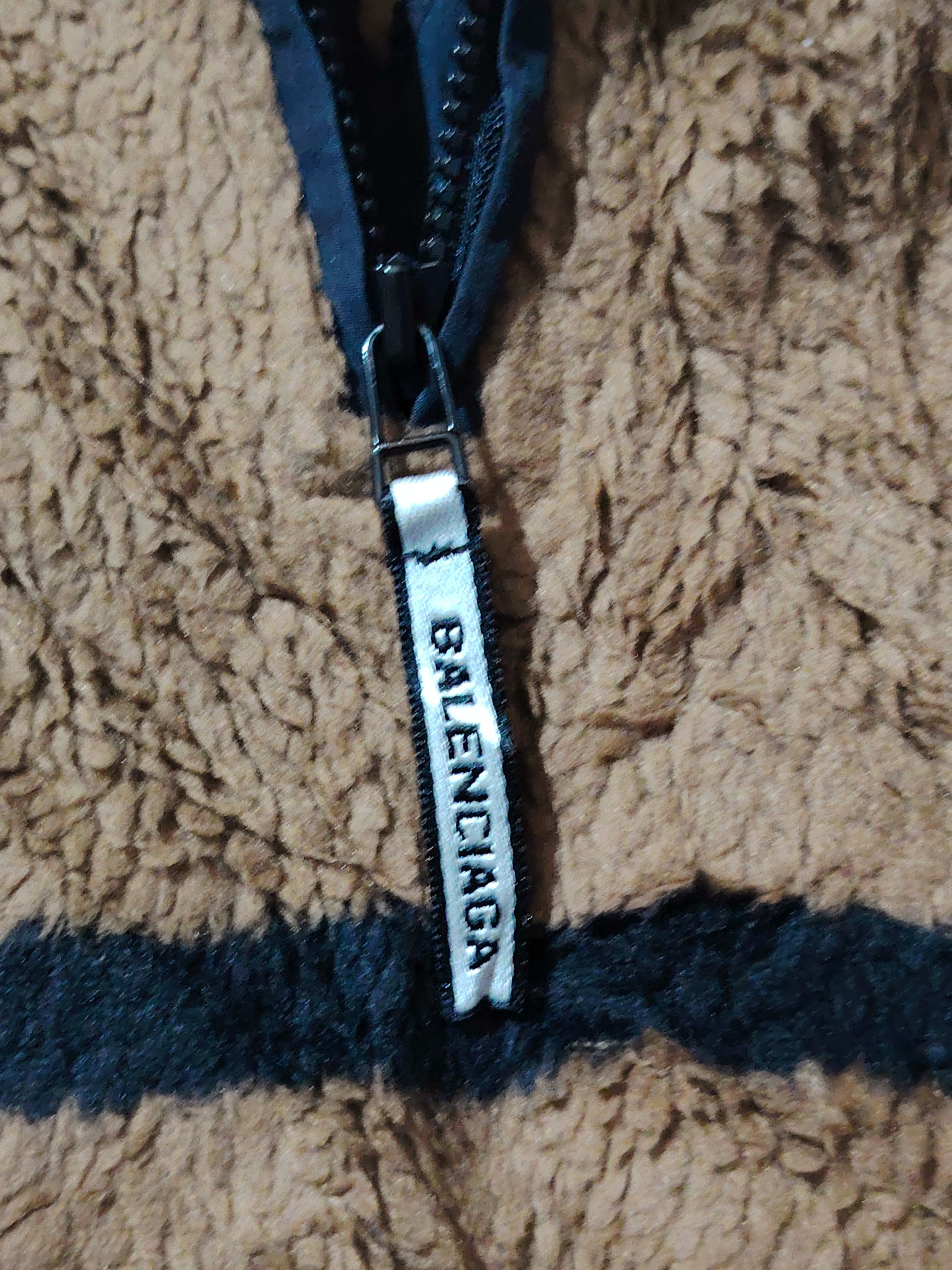 Balenciaga Balenciaga Og Logo Fleece Half Zipper Jacket Very Rare Size US L / EU 52-54 / 3 - 6 Thumbnail