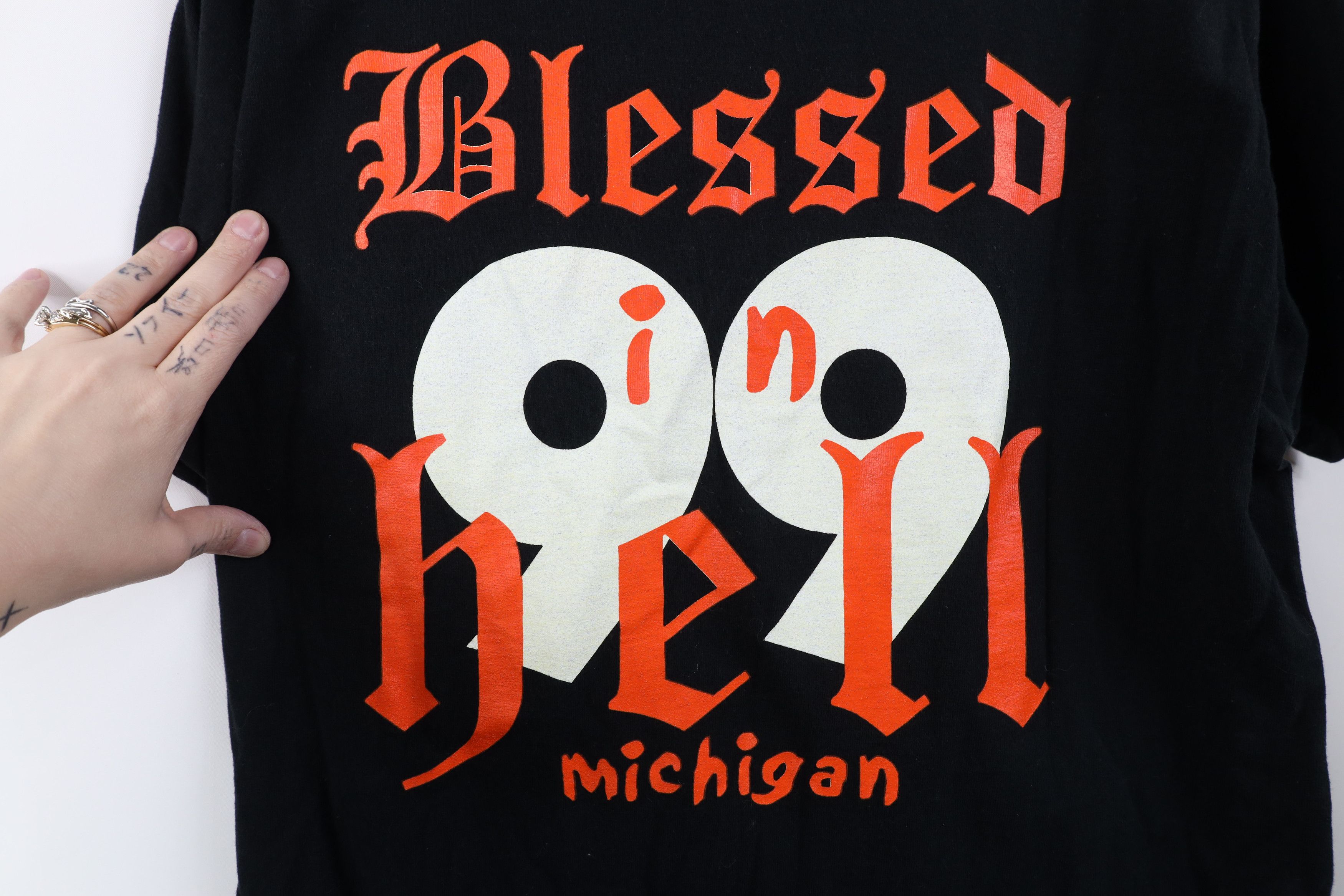 Vintage Vintage 90s Streetwear Blessed In Hell Michigan T-Shirt Size US M / EU 48-50 / 2 - 10 Thumbnail