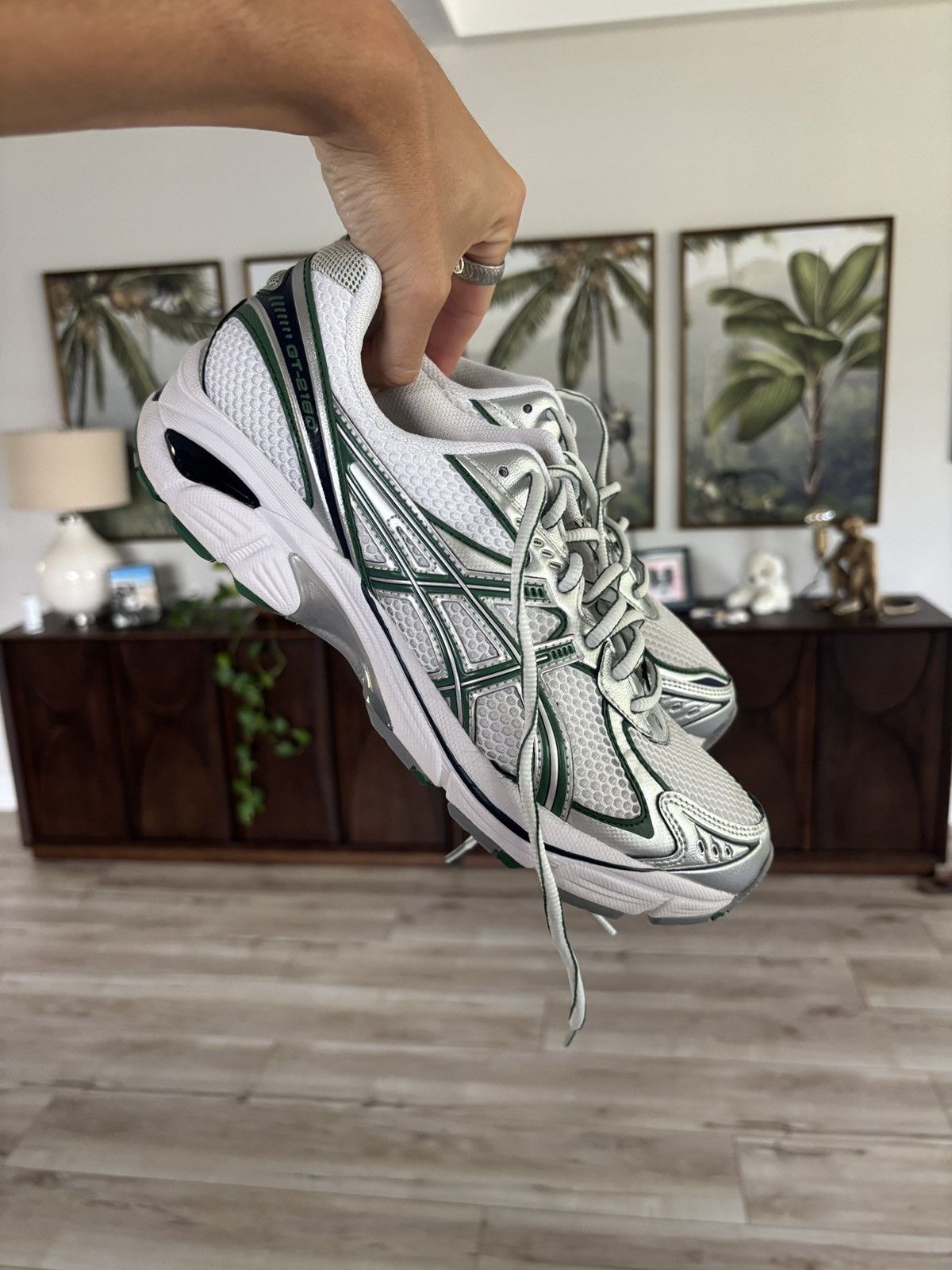 Asics ASICS GREEN SILVER SNEAKER GEL 2160 Size US 8.5 / EU 41-42 - 2 Thumbnail