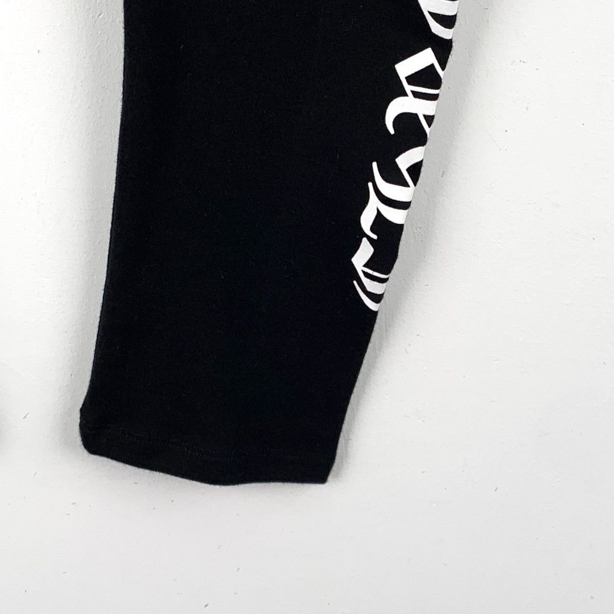 Chrome Hearts Chrome Hearts Black Sanskrit Printed Pants K26WX Size 27" / US 4 / IT 40 - 5 Thumbnail