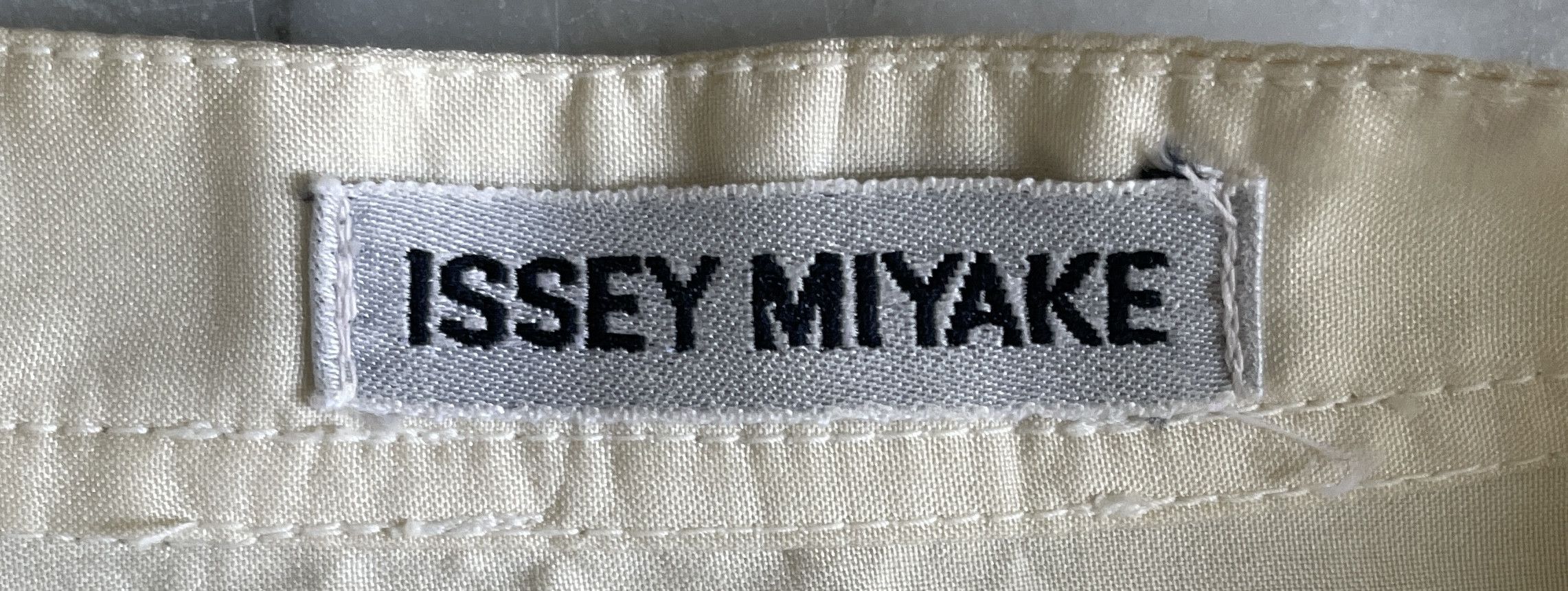 ISSEY MIYAKE Chinese Collar Rayon Beige Shirt