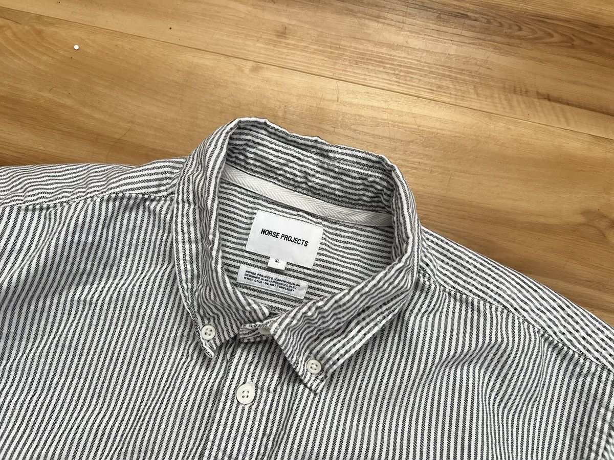 Norse Projects Norse Projects Stripe Short Sleeve Oxford Shirt Size US XL / EU 56 / 4 - 2 Thumbnail