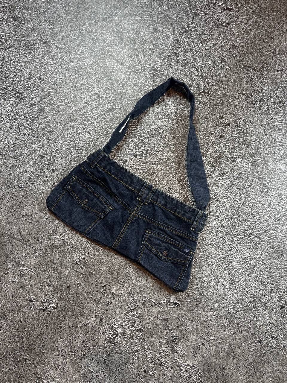 Japanese Brand Vintage Y2K Denim Mini Shoulder Bag Distressed Jeans Purse Size ONE SIZE - 15 Thumbnail