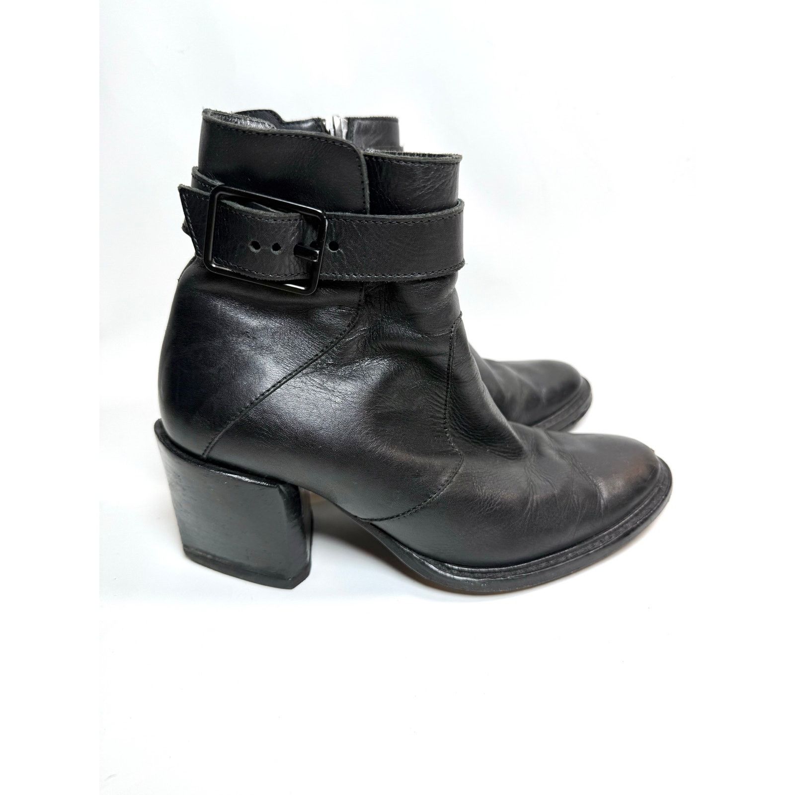 Helmut Lang Helmut Lang Schist Ankle Boots size 37.5 $595 Size US 7.5 / IT 37.5 - 3 Thumbnail