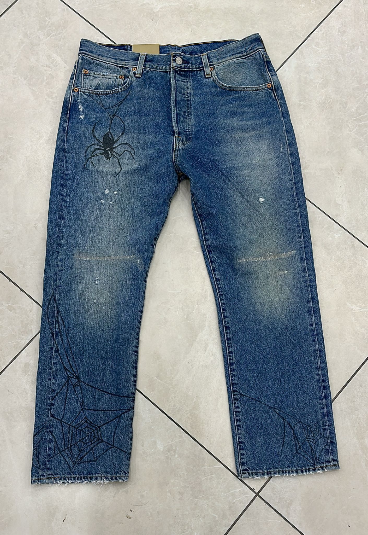Levi's Vintage Clothing LVC Levi's Vintage Clothing 1984 501XX Tangled Web Jeans Size US 34 / EU 50 - 1 Thumbnail