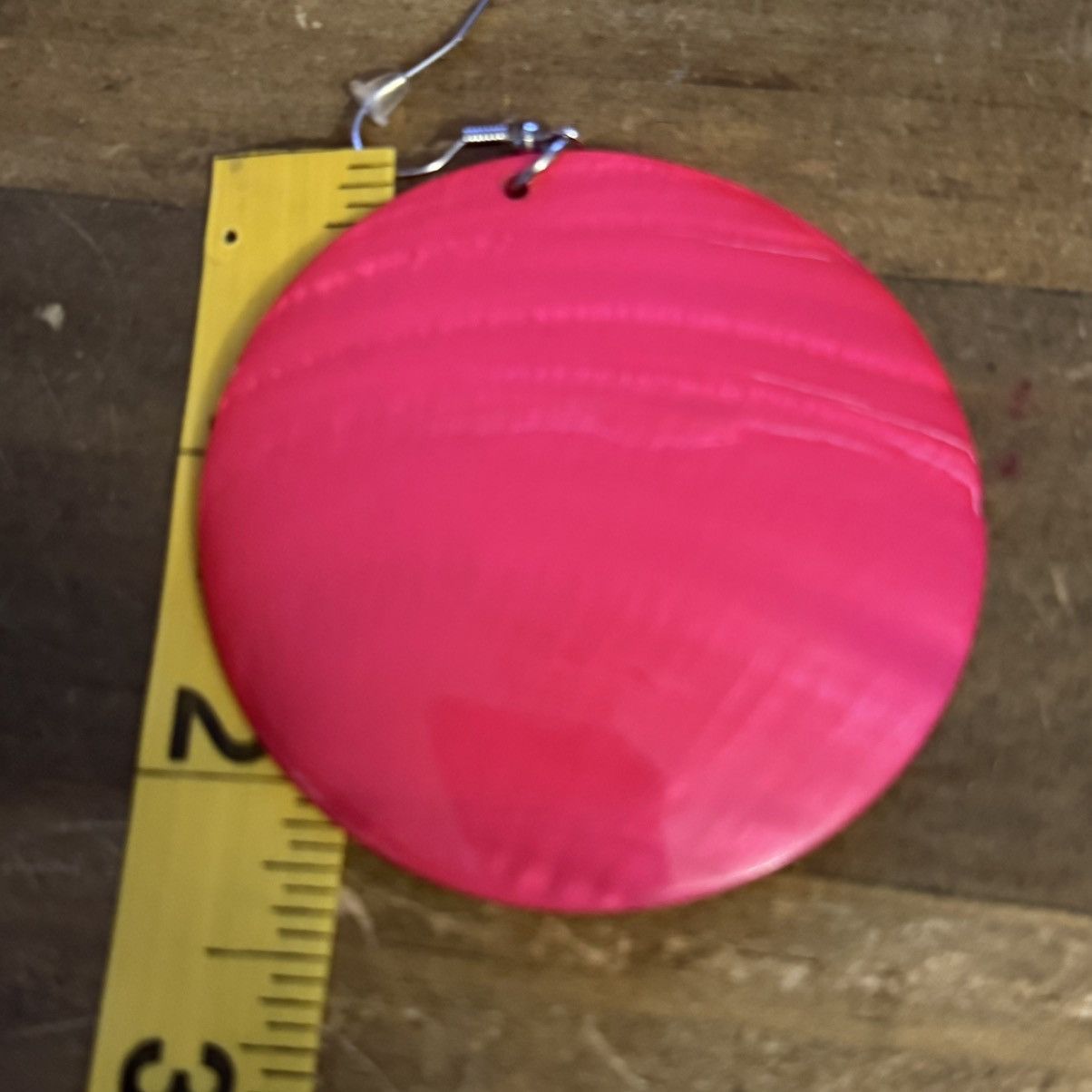 Other Large hot pink dyed shell disc earrings Size ONE SIZE - 3 Thumbnail