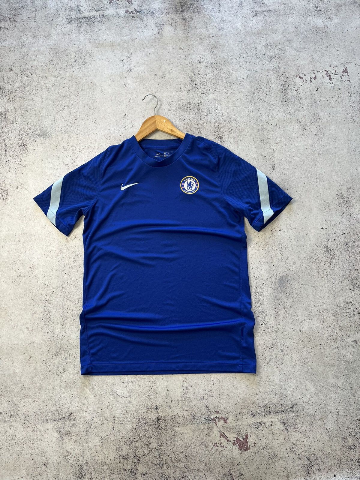 Chelsea Soccer NIKE FC CHELSEA LONDON TRAINING SOCCER JERSEY FOOTBALL SHIRT Size US M / EU 48-50 / 2 - 1 Thumbnail