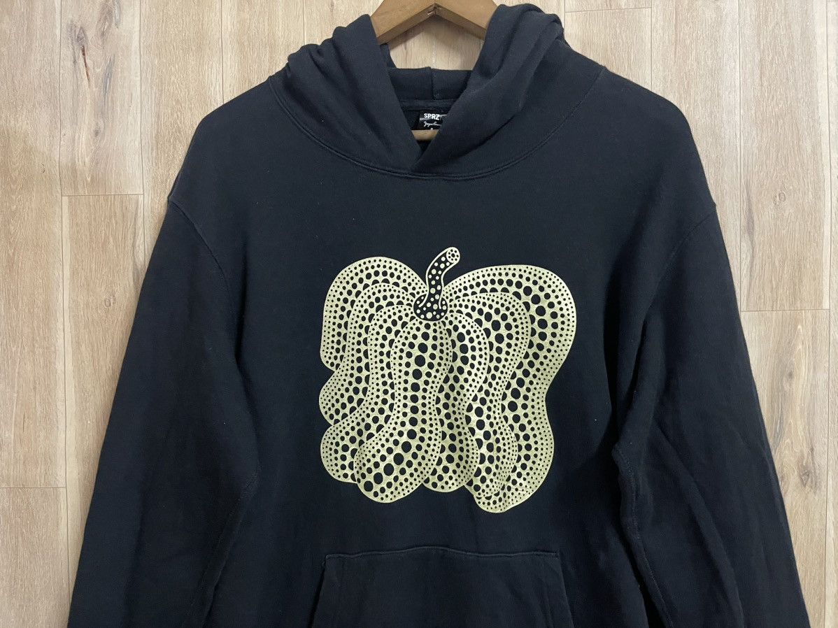 Japanese Brand × Yayoi Kusama Rare Yayoi Kusama Black Hoodie XL Luxury Designer LV POP Art Size US XL / EU 56 / 4 - 2 Thumbnail