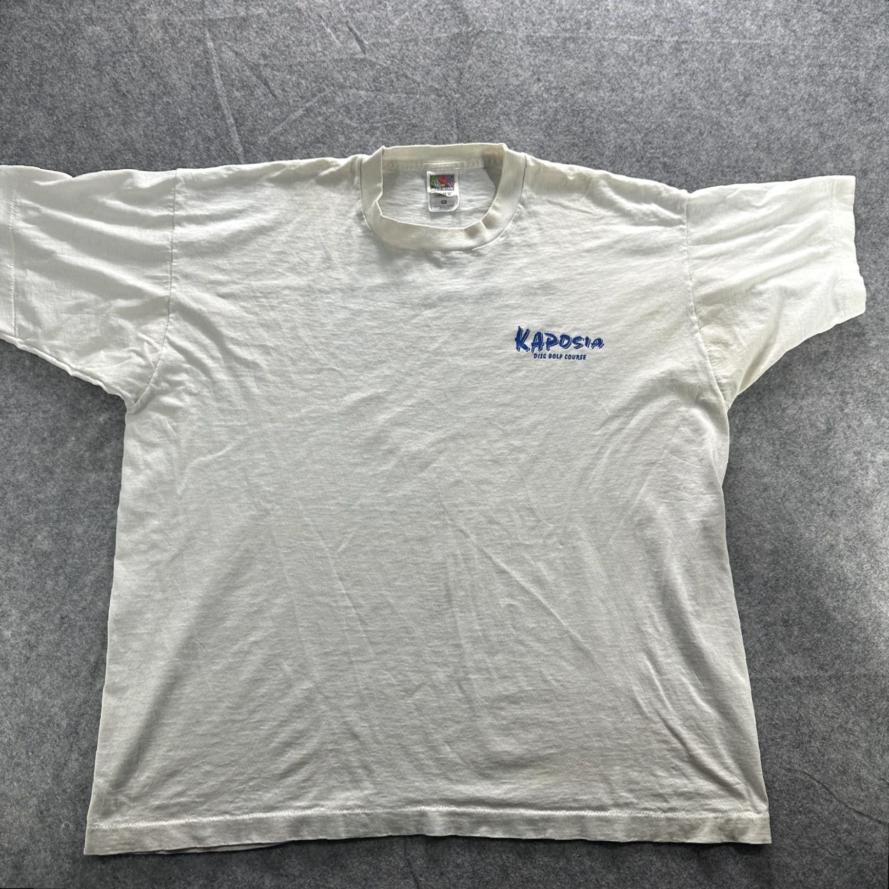 Fruit Of The Loom VINTAGE Kaposia Disc Golf Course Shirt Mens 2XL White Graphic Minnesota 90s Size US XXL / EU 58 / 5 - 2 Thumbnail