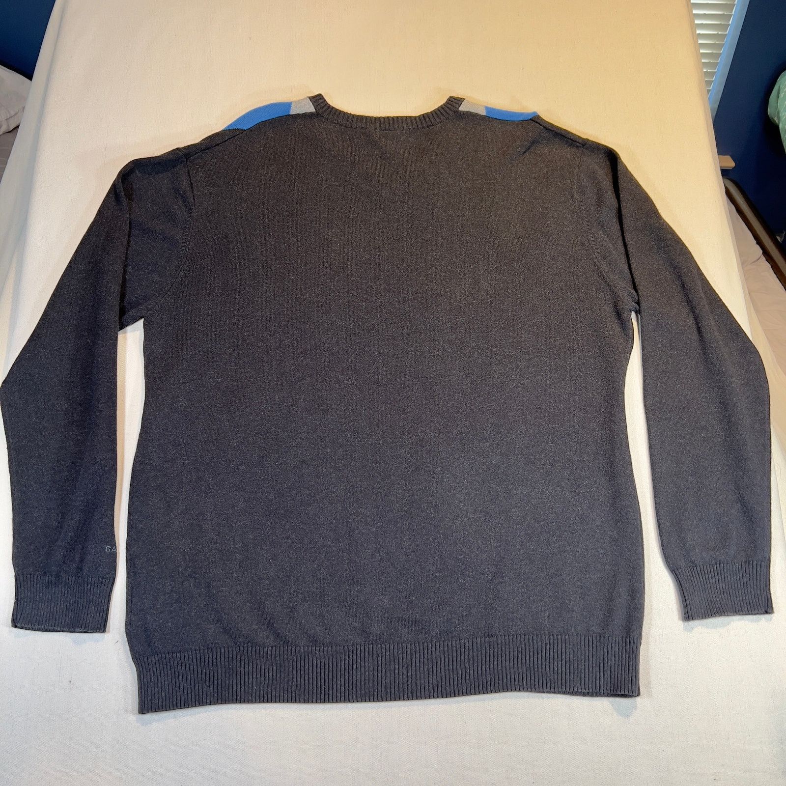 Gant Gant Vintage Made in Hong Kong Blue Argyle V-Neck Sweater Size US XXL / EU 58 / 5 - 3 Thumbnail