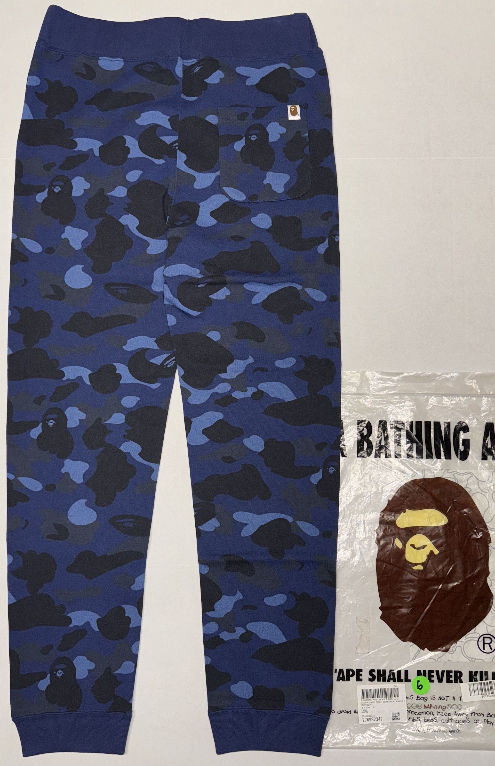 Bape BAPE Color Camo Tiger Slim Sweatpants Size US 34 / EU 50 - 2 Thumbnail
