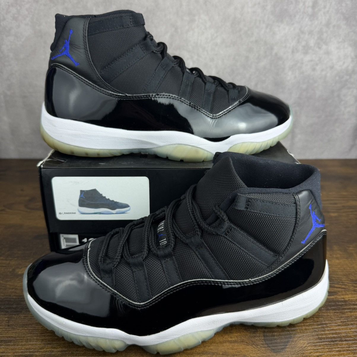 Jordan Brand Air Jordan 11 Retro High Space Jam 2016 Size 10.5 378037-003 Size US 10.5 / EU 43-44 - 2 Thumbnail