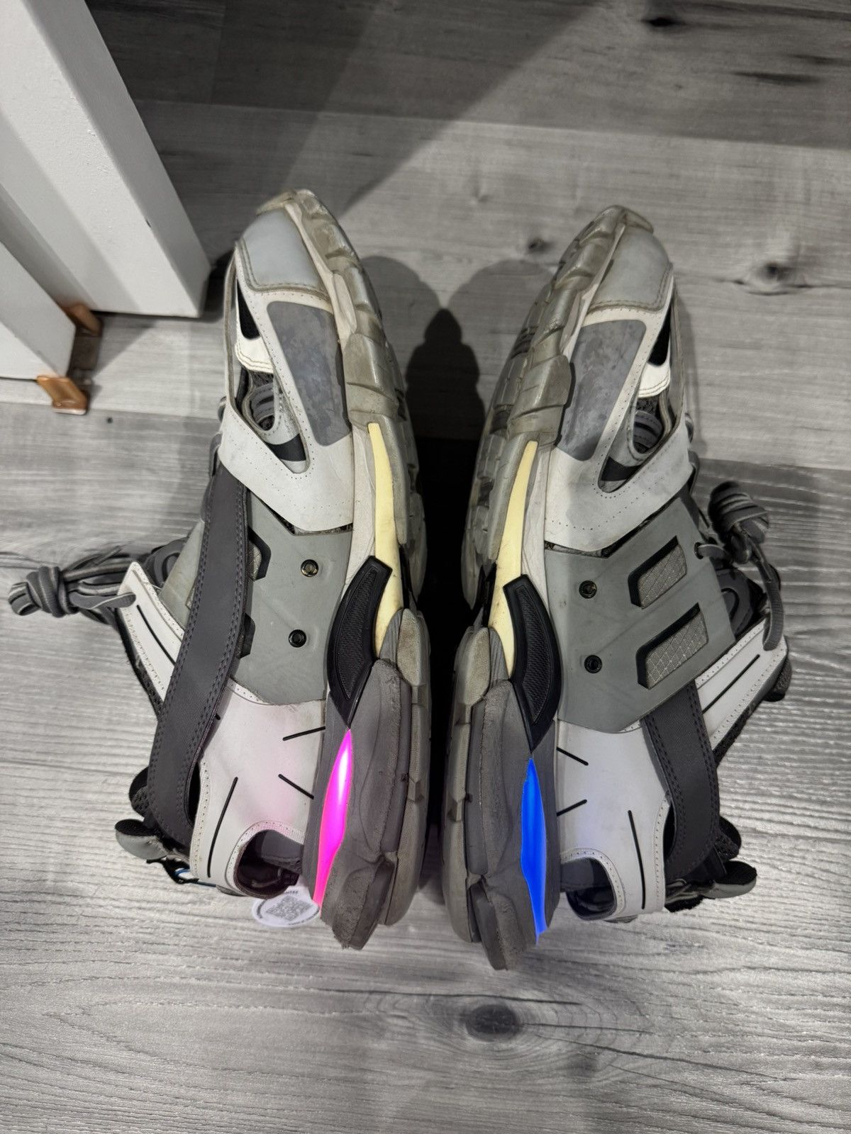 Balenciaga LED Balenciaga Tracks Size US 11 / EU 44 - 9 Thumbnail