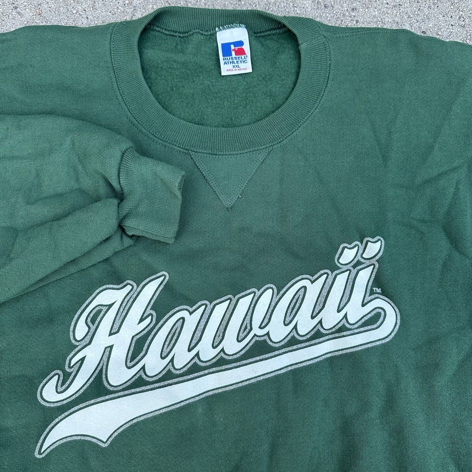 NCAA × Russell Athletic × Vintage Vintage Russell Athletic Hawaii Rainbow Warriors Sweatshirt Size US XXL / EU 58 / 5 - 1 Thumbnail