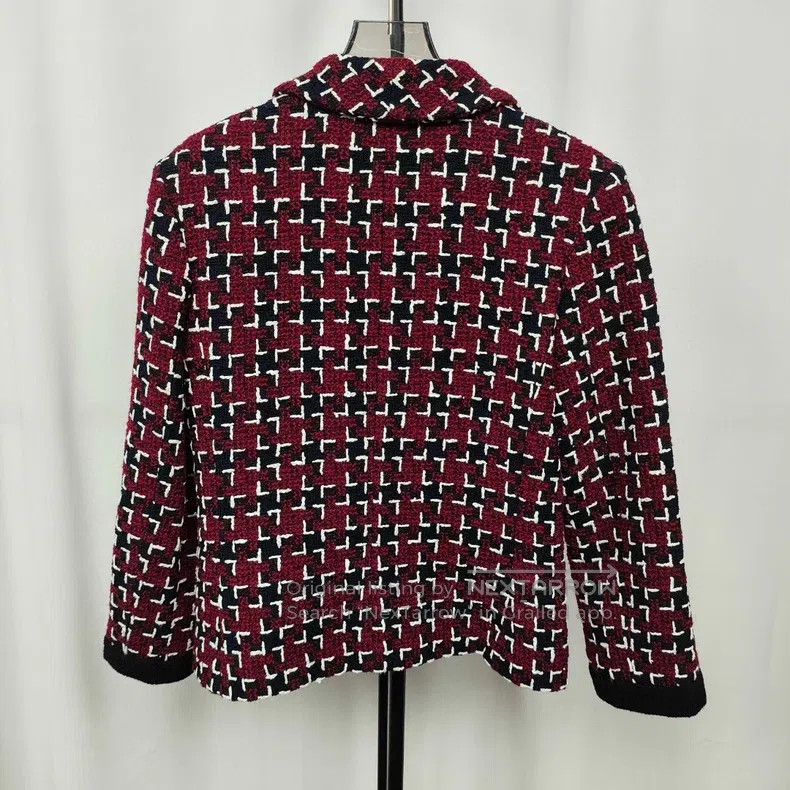 Chanel Chanel Red tweed coat Size XS / US 0-2 / IT 36-38 - 2 Thumbnail