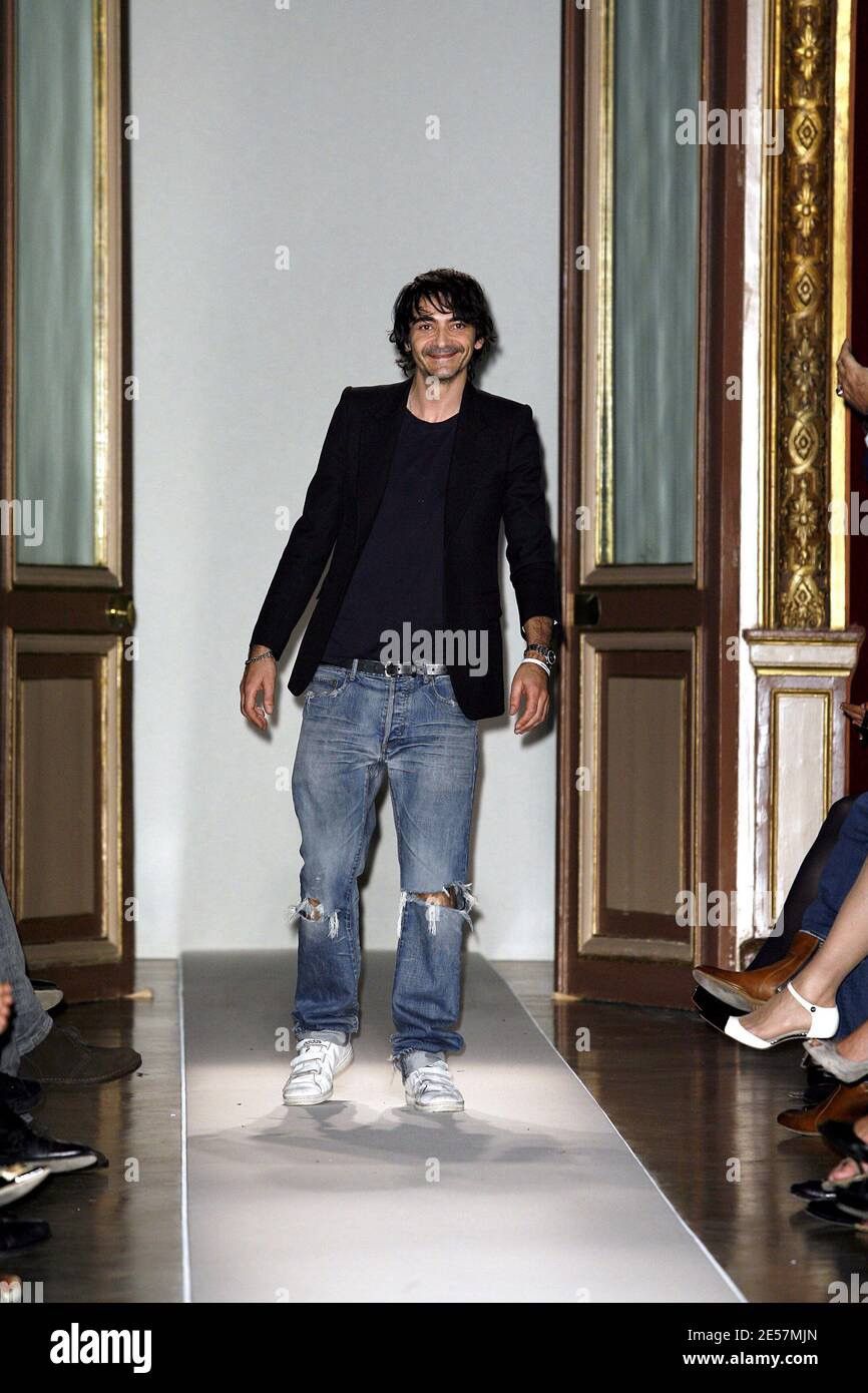 Dior CHRISTOPHE DECARNIN Dior SS03 Hedi Era Clawmark Denim Size US 33 - 2 Thumbnail