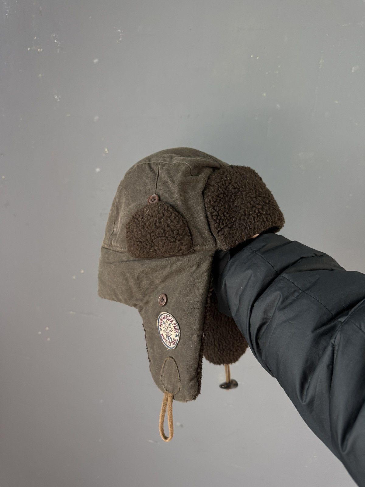 Gap Vintage Amazing Faux Fur Y2K Ushanka Hat (Trapper Hat) Size ONE SIZE - 1 Thumbnail