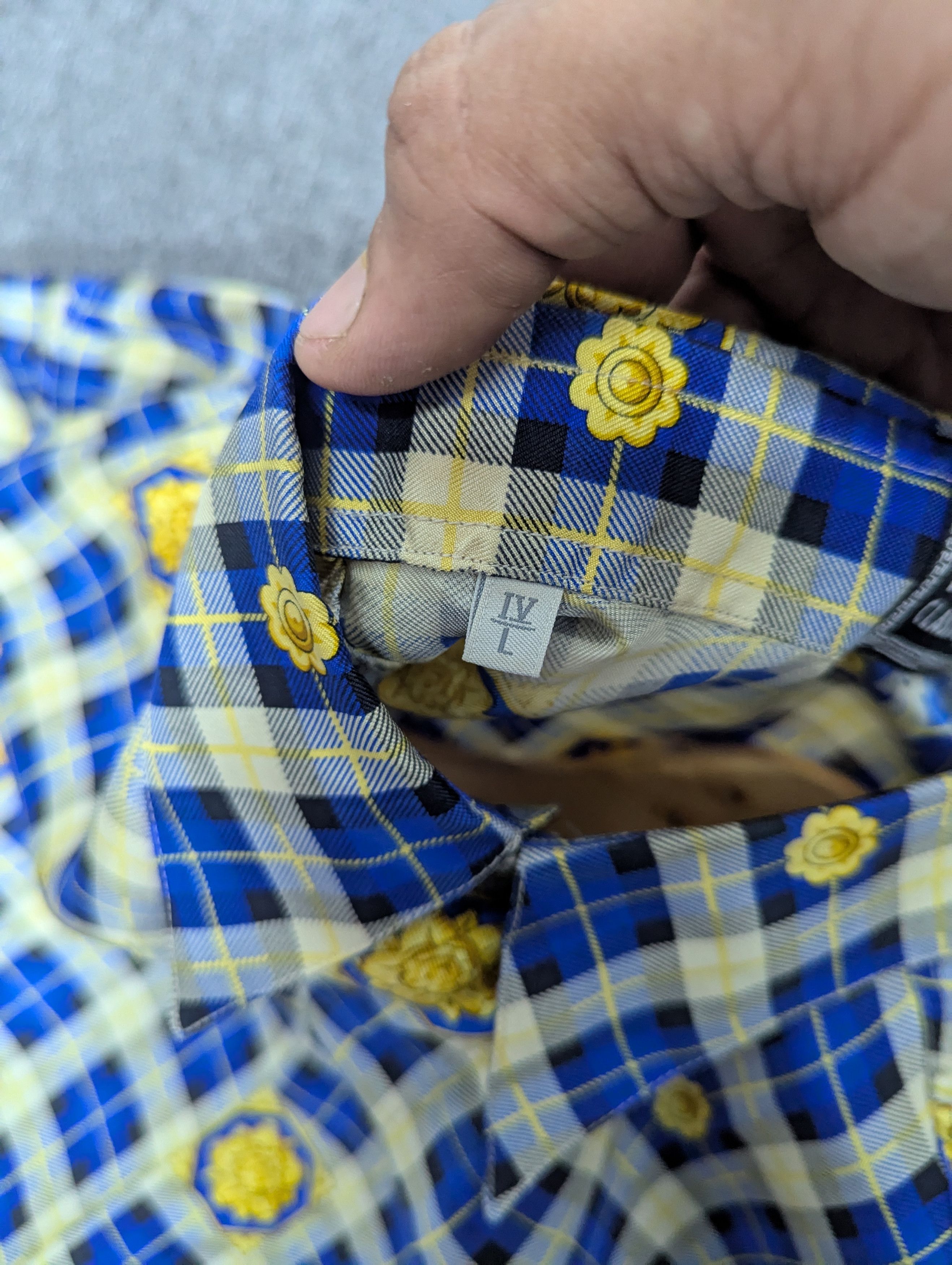 Versace Versace Classic V2 Silk Shirt Size US L / EU 52-54 / 3 - 12 Thumbnail