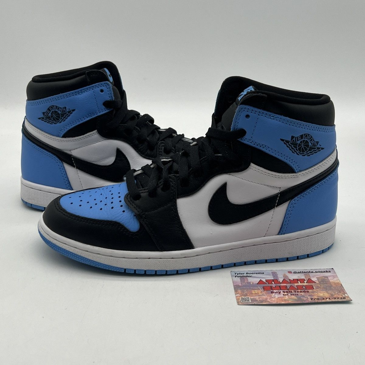 Nike Air Jordan 1 high unc toe Size US 8 / EU 41 - 1 Thumbnail