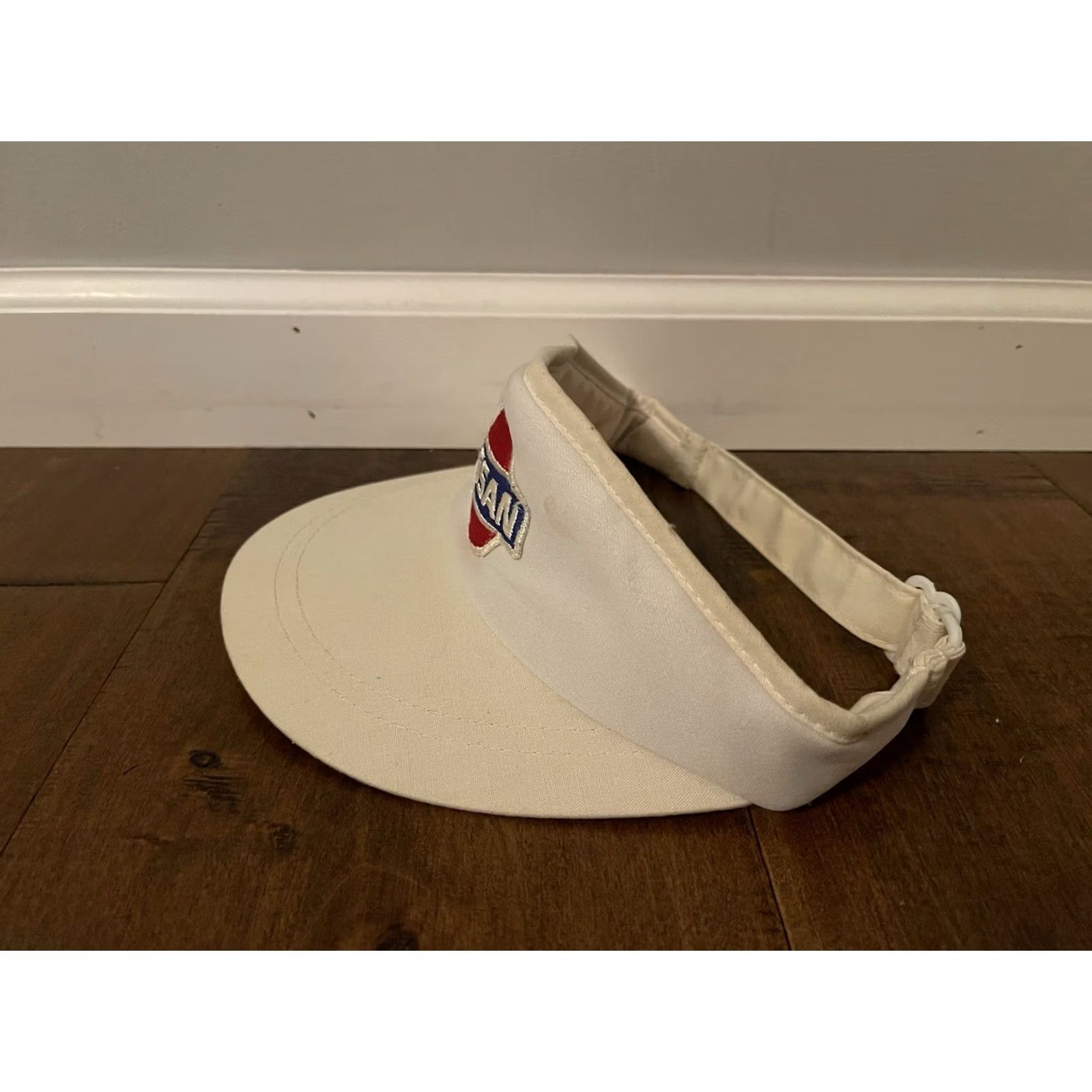 Logo 7 VINTAGE Nissan Visor Hat Cap White Adjustable One Size Men 80s Logo Automobiles Car Summer Spring Size ONE SIZE - 2 Thumbnail