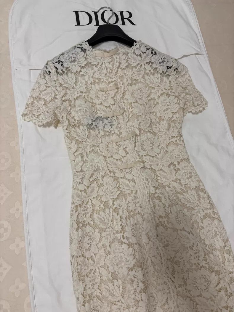 Valentino Valentino White lace dress Size S / US 4 / IT 40 - 6 Thumbnail