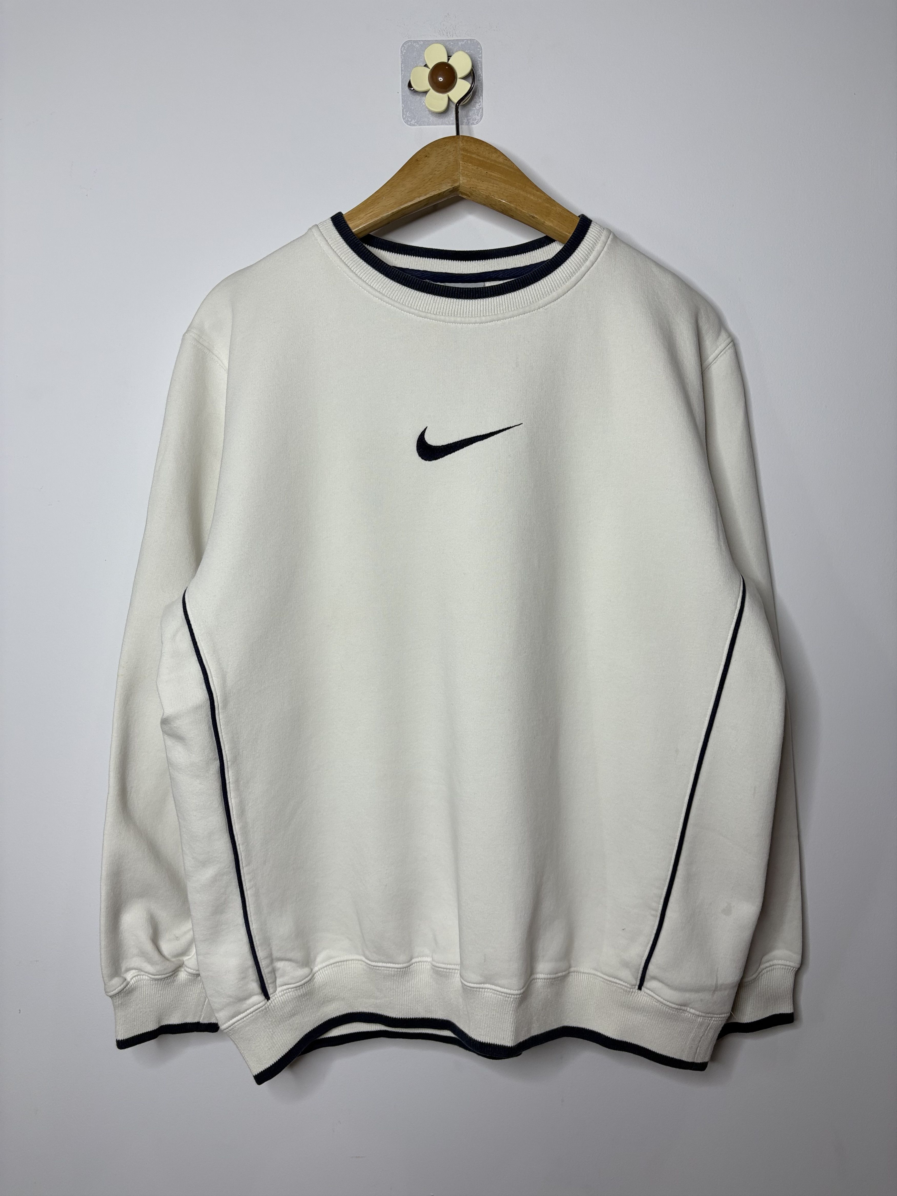 Nike Nike Vintage 2000’s Oversized Centre Logo Y2K Size US L / EU 52-54 / 3 - 1 Thumbnail