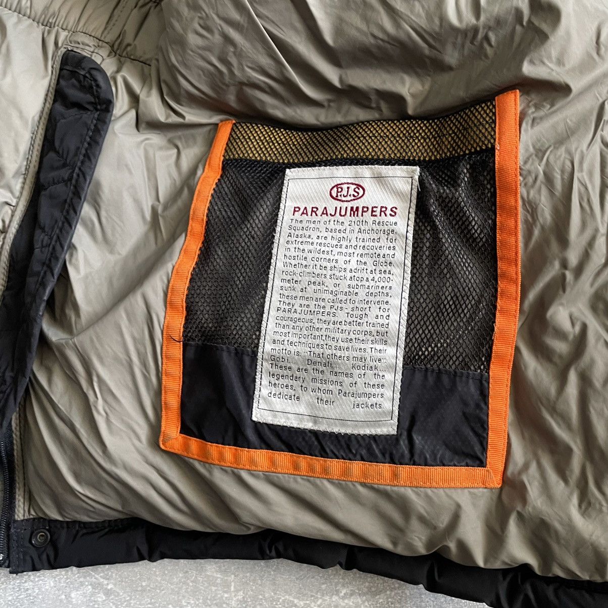 Parajumpers Parajumpers down jacket puffer coat Masterpiece alaska bombe Size US S / EU 44-46 / 1 - 8 Thumbnail