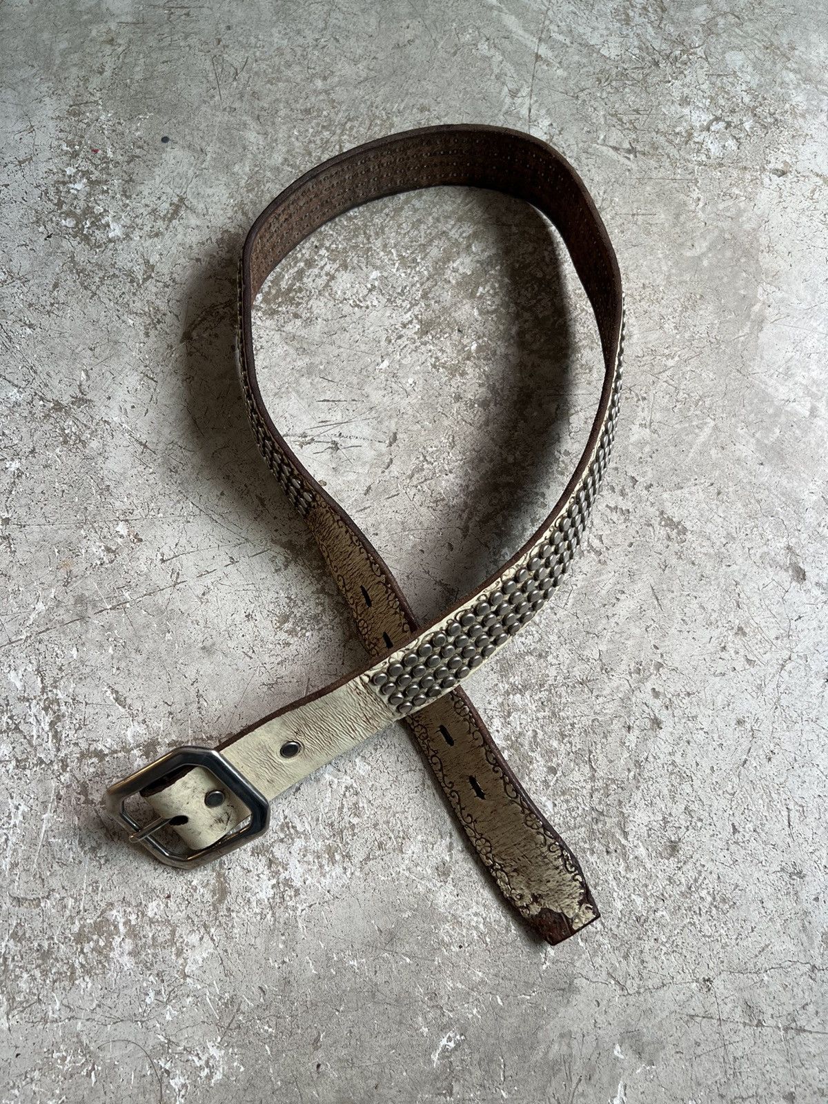Designer × Vintage SOLD* Vintage Studded Leather Belt Size 34 - 11 Thumbnail