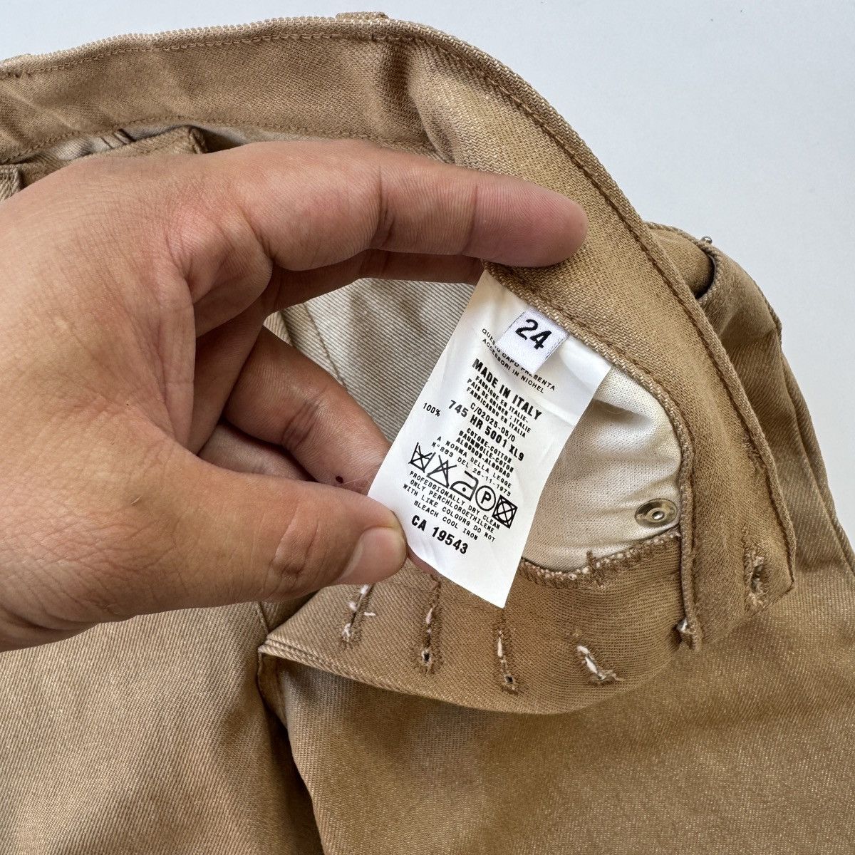 Helmut Lang Helmut Lang Classic Raw Denim Italian Cut Jeans Size 26" / US 2 / IT 38 - 9 Thumbnail