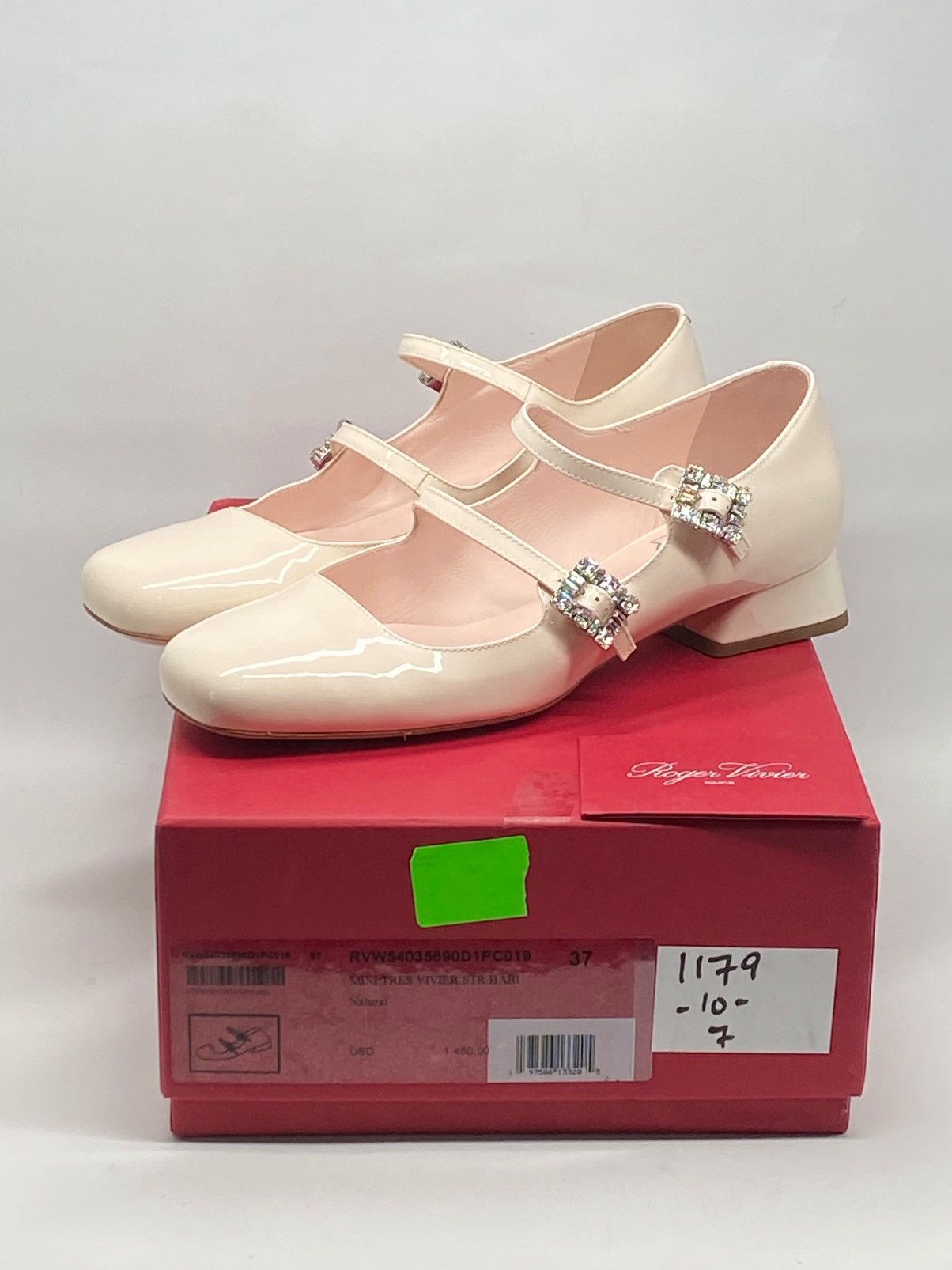 Celine Roger Vivier Très Vivier Babies patent leather flats size 37 Size US 7 / IT 37 - 13 Thumbnail