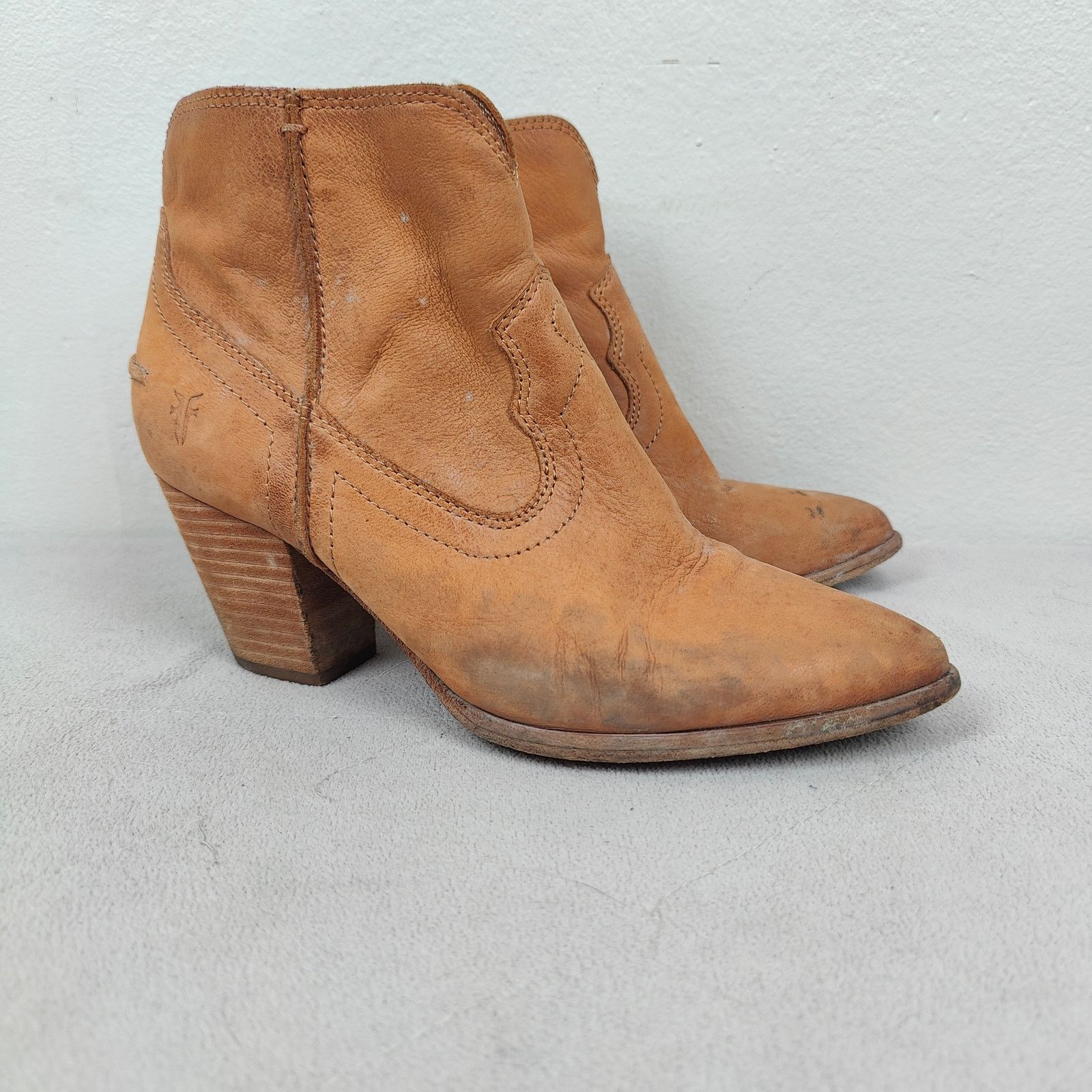 Frye Frye Reina Western Booties Womens 7M Tan Leather Size US 7 / IT 37 - 1 Thumbnail