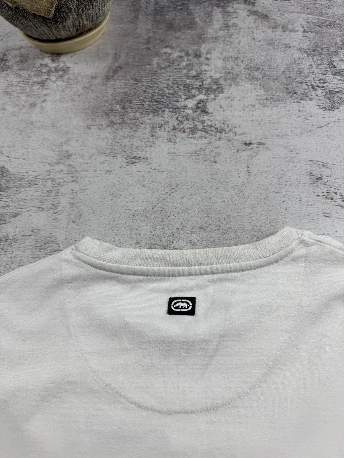 Ecko Unltd. Vintage Ecko Unltd Skate Rap Gold Print Hip Hop Rap White Skull Y2K T Shirt Tee Size US L / EU 52-54 / 3 - 18 Thumbnail