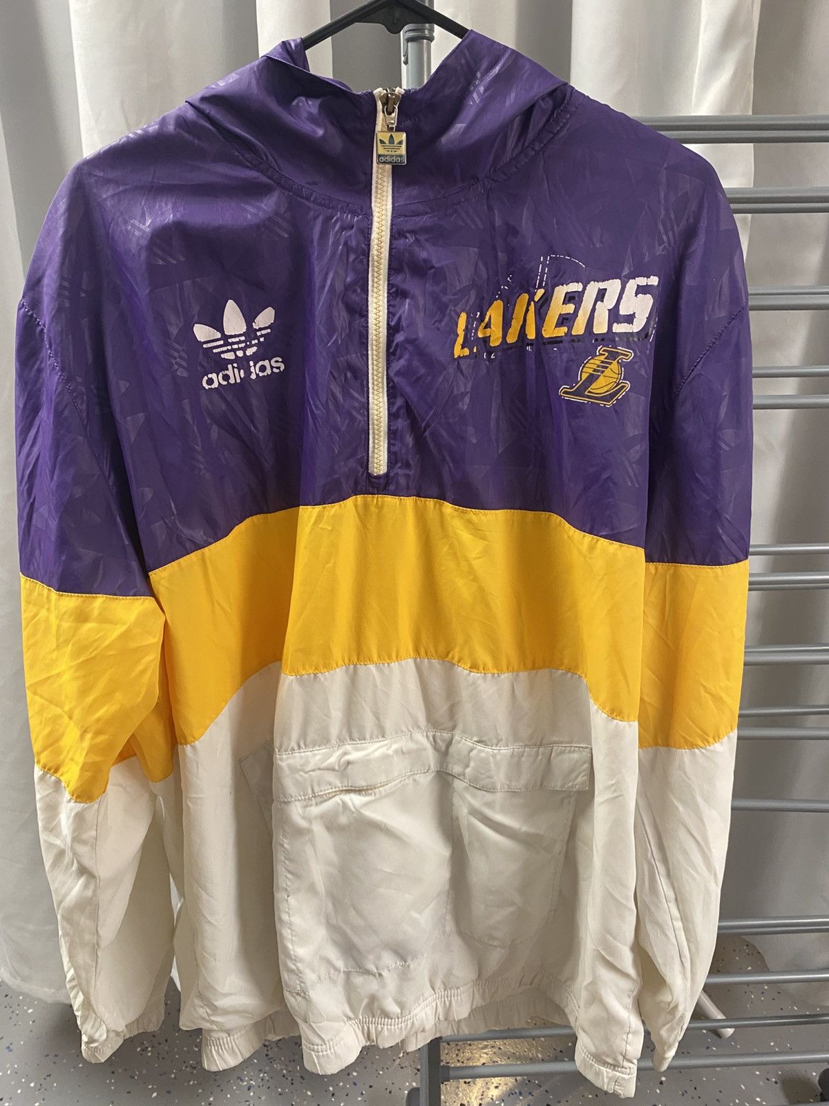 Adidas Vintage Adidas Lakers Windbreaker Size US L / EU 52-54 / 3 - 1 Thumbnail