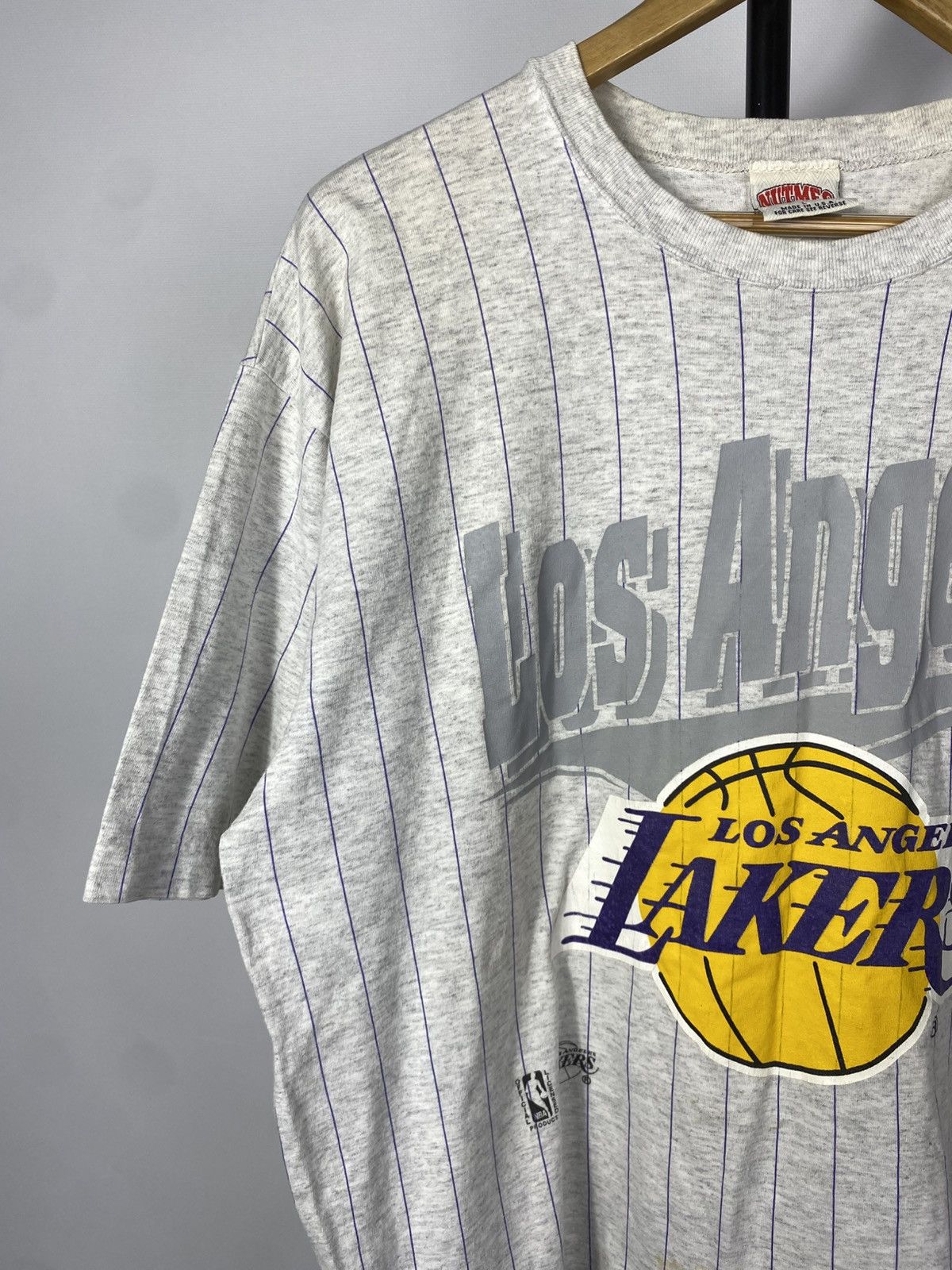 NBA × Vintage Vintage 90s Single Stitch LA Lakers NBA Basketball T-Shirt Size US L / EU 52-54 / 3 - 3 Thumbnail