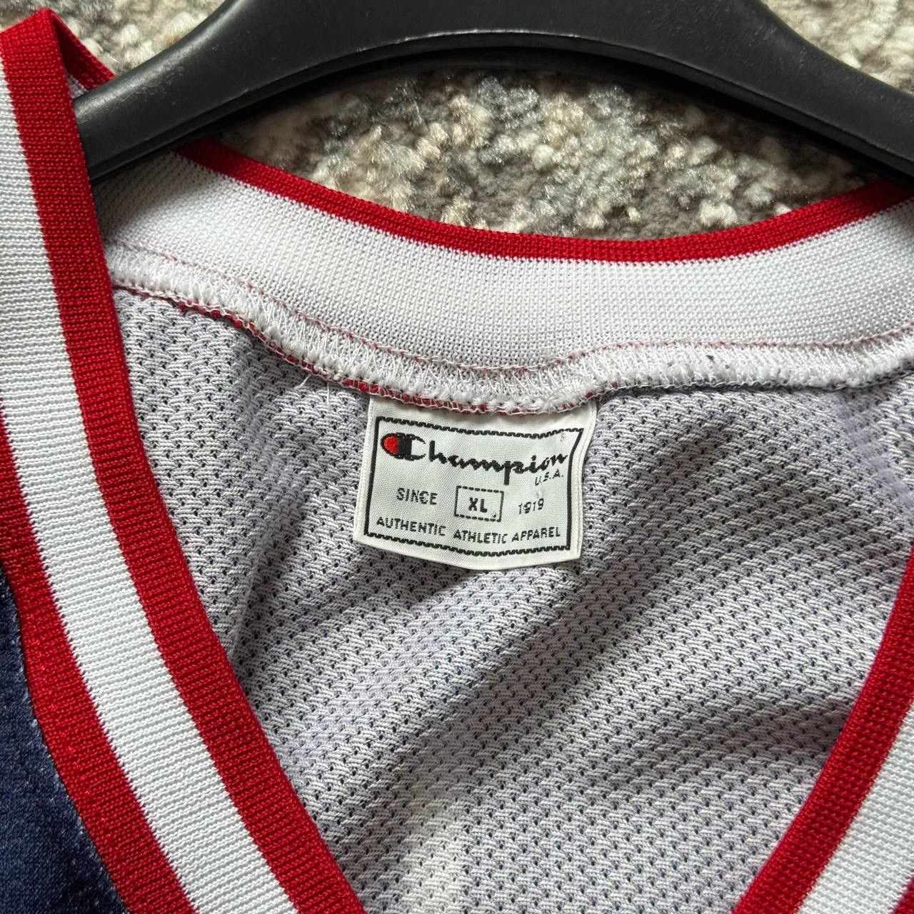 Champion Champion Vintage NBA Rockets Rare Scottie Pippen 33 Jersey Size US XL / EU 56 / 4 - 10 Thumbnail