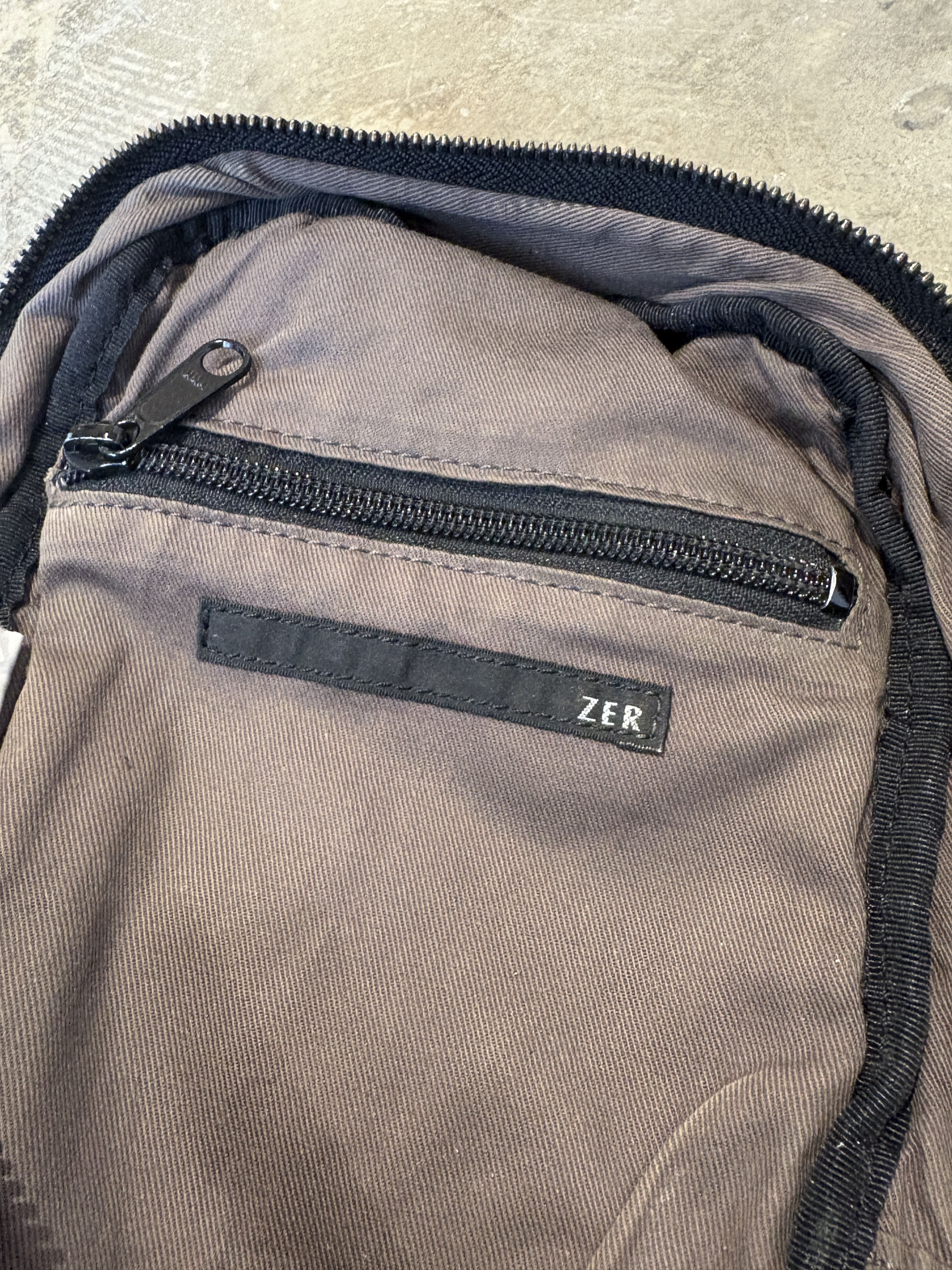 Other ZER Japanese Archive Leather Sling Body Bag Y2K Fairy Grunge Size ONE SIZE - 7 Thumbnail
