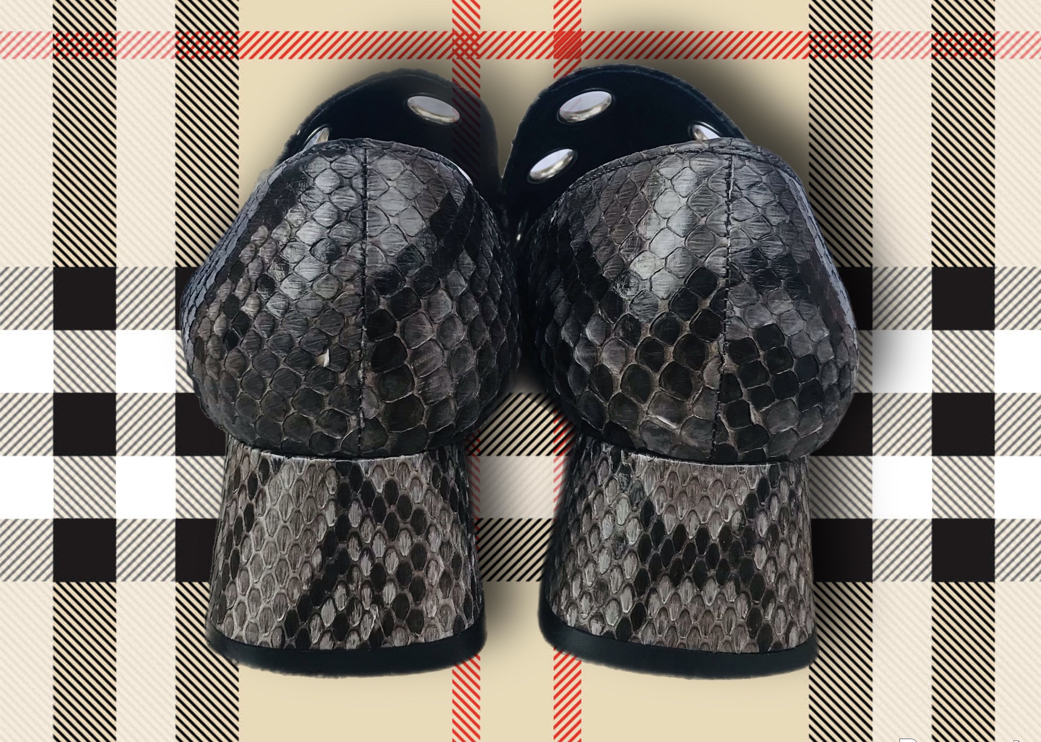 Burberry Burberry Loafers Small Block Heel Leather Python Snake Black Size US 9 / IT 39 - 4 Thumbnail
