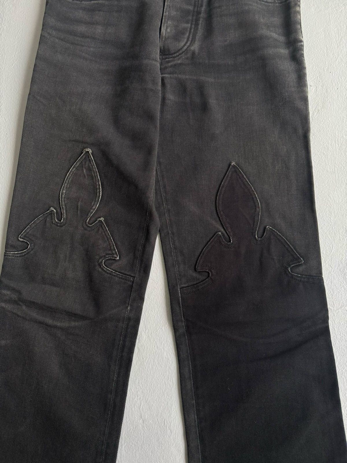 Chrome Hearts Vintage Chrome Hearts Fleur Knee Denim Flared Pants Size 28" / US 6 / IT 42 - 3 Thumbnail