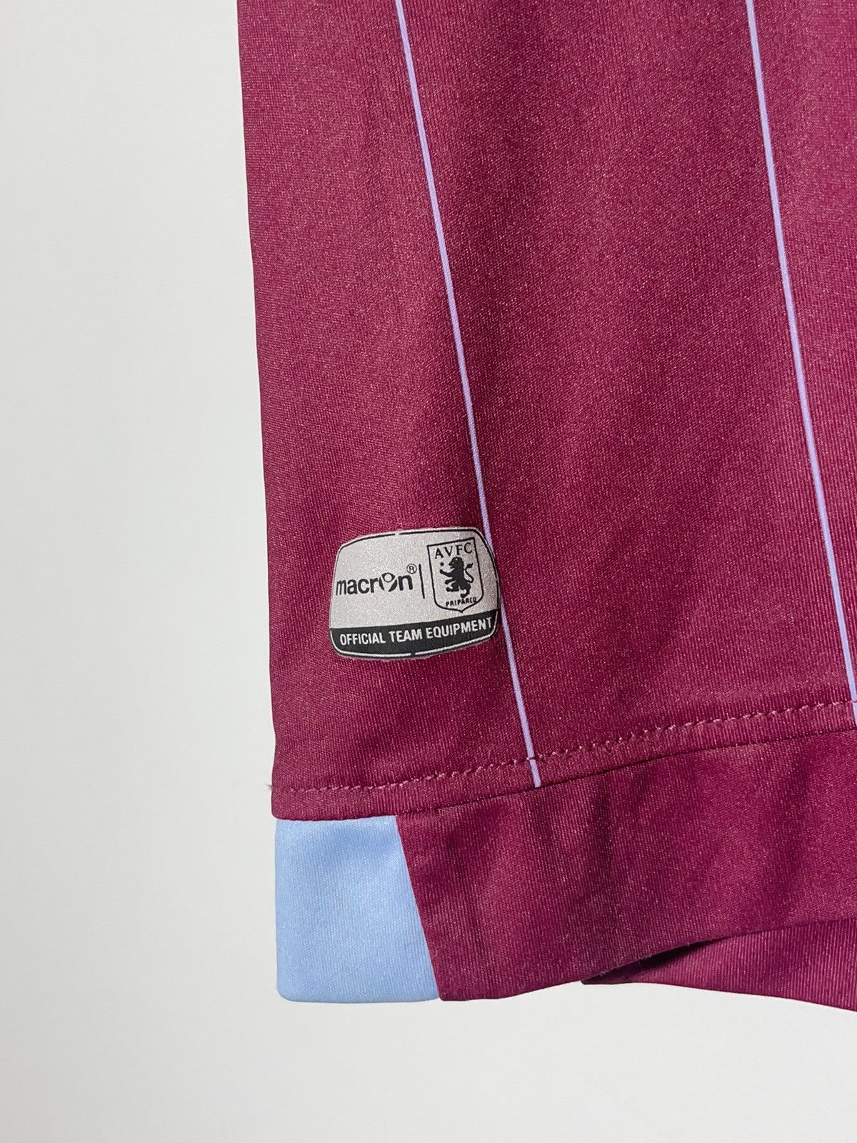 Macron Aston Villa Macron 2014/15 Home Y2k Football Shirt Size US XL / EU 56 / 4 - 6 Thumbnail